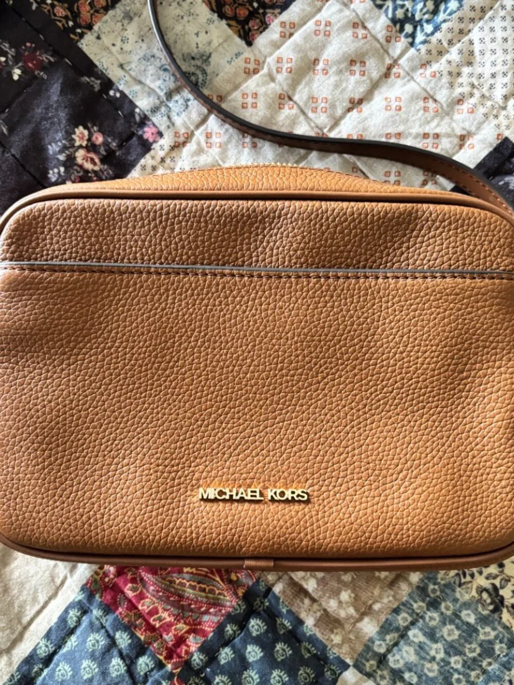 Michael Kors Jet Set Large Pebbled Leather Camera Crossbody Bag